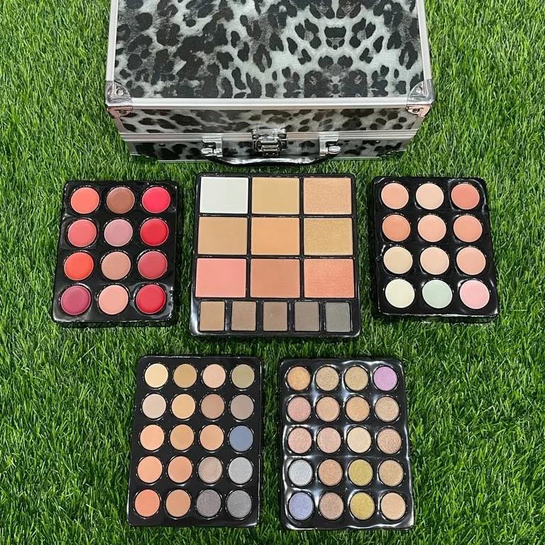 MISS ROSE Makeup Palette Kit for Stunning Looks - Professional Makeup Palette Set - MAT Beauty