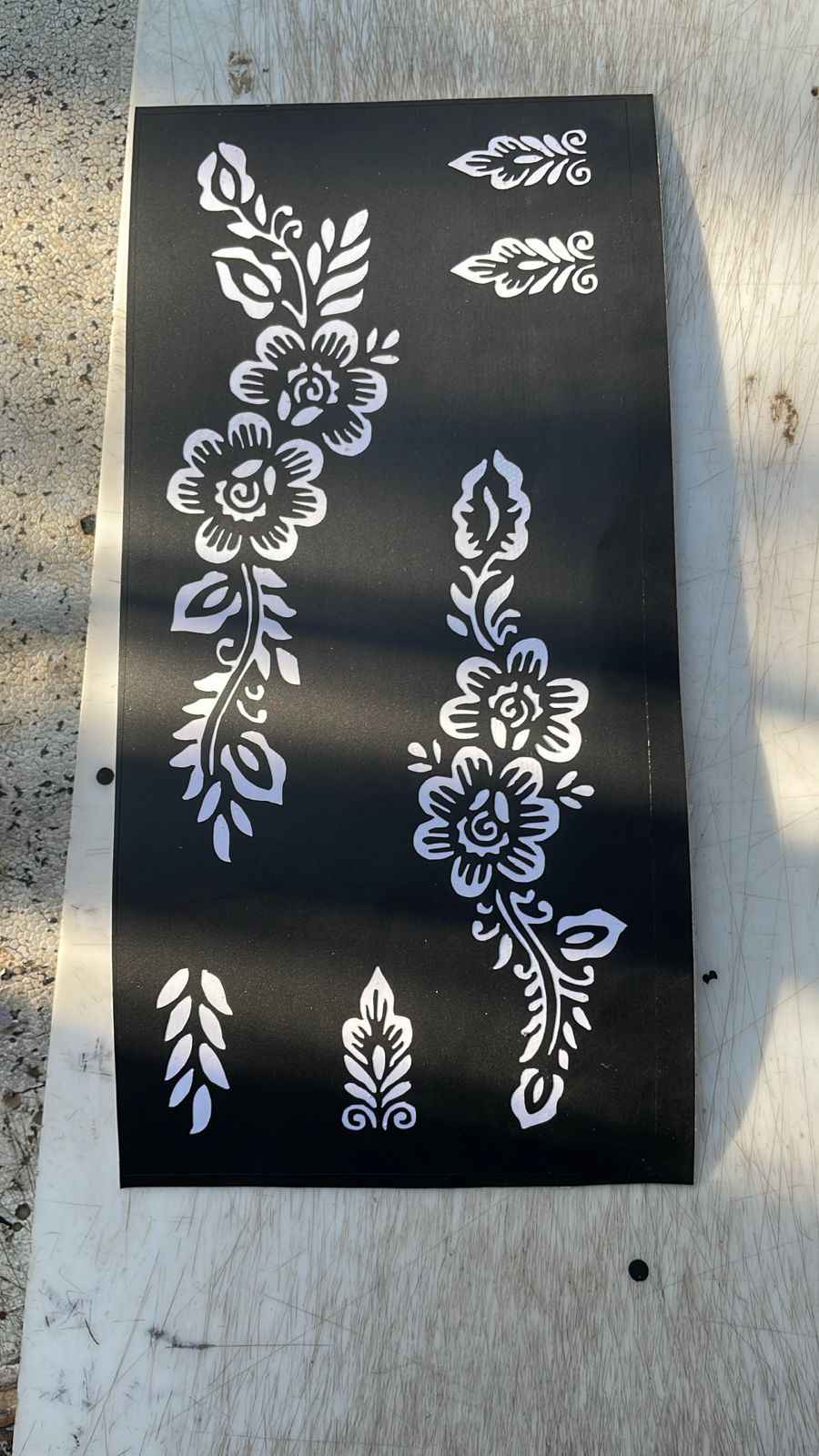 Reusable Henna Mehndi Sticker Stencil for Quick & Elegant Floral Designs - MAT Beauty