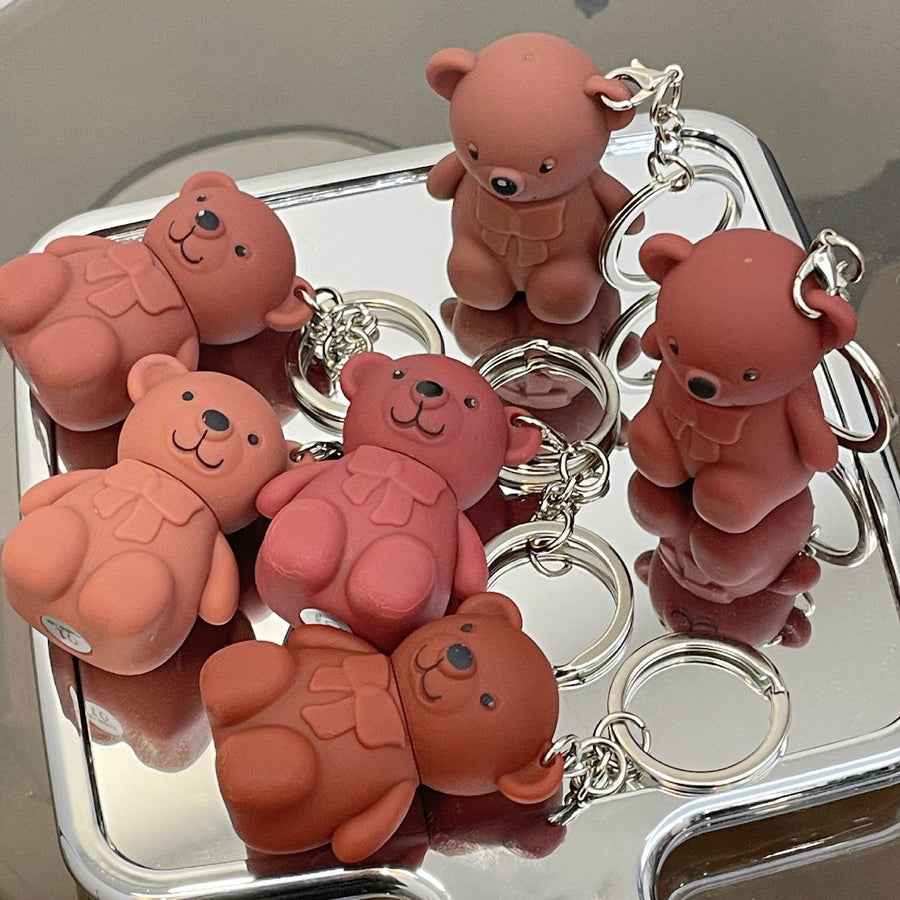Teddy Bear Lip Gloss Keychain - Trendy Matte Makeup for Your Lips - MAT Beauty